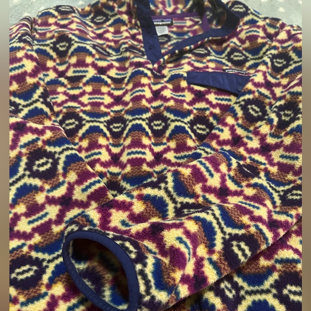 Women Patagonia pullover